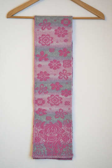 Knitting pattern double-face scarf "Flora Flowerfield" Highland Cow