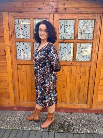 Schnittmuster Wickelkleid Rand und Band Gr. 32 - 62 Damen