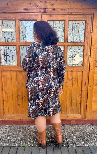 Schnittmuster Wickelkleid Rand und Band Gr. 32 - 62 Damen