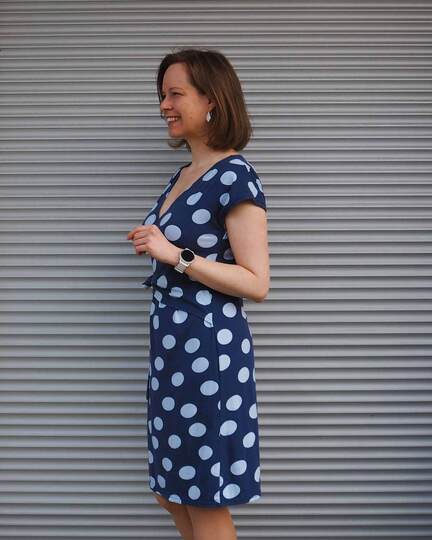 Schnittmuster Wickelkleid Rand und Band Gr. 32 - 62 Damen