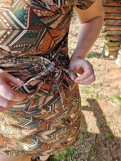 Schnittmuster Wickelkleid Rand und Band Gr. 32 - 62 Damen