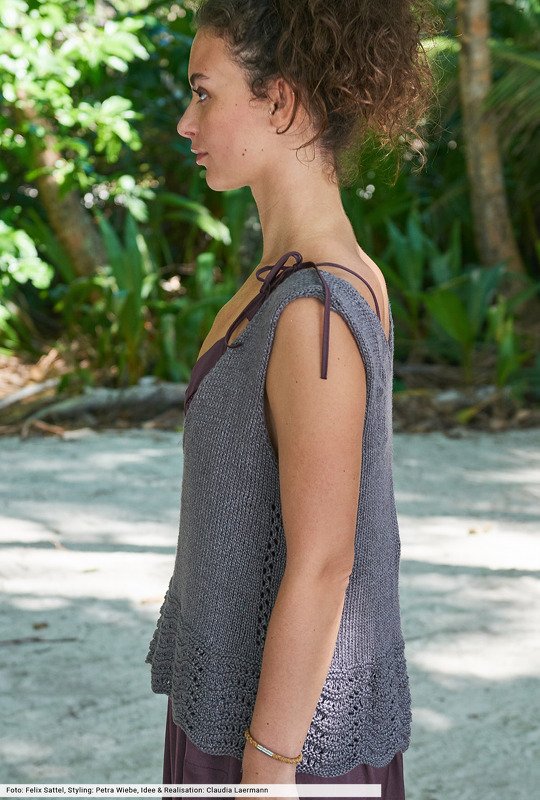 Top mit Wellenmuster-Blende - Bild 2