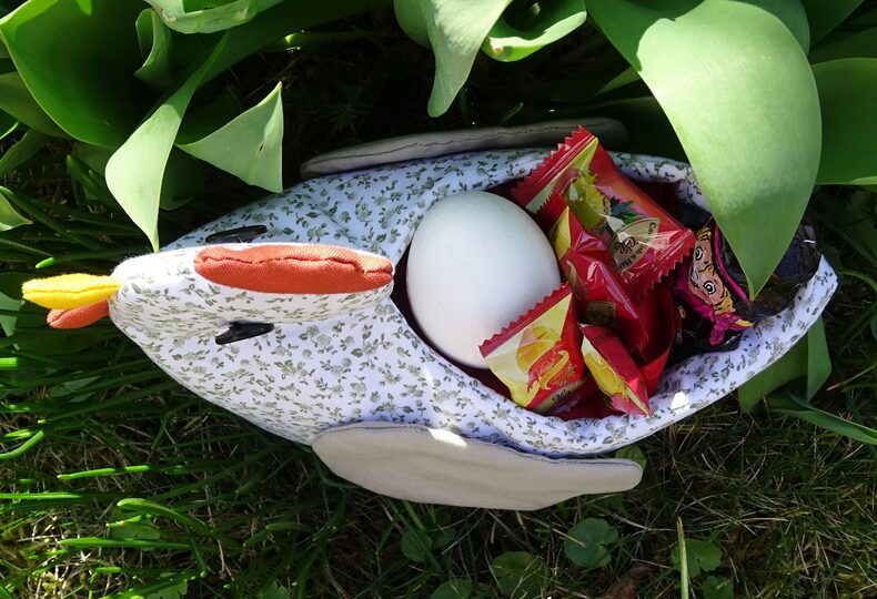 E-book - Sewing a Chicken-Shaped Storage Basket, Easter Baske English