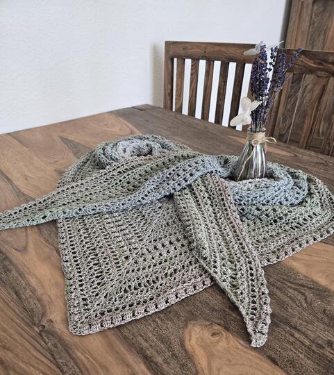 Häkelanleitung Tuch Freya