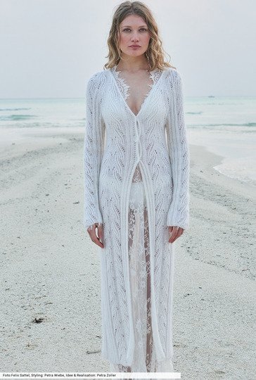 Mantel mit Ajourmusterstreifen