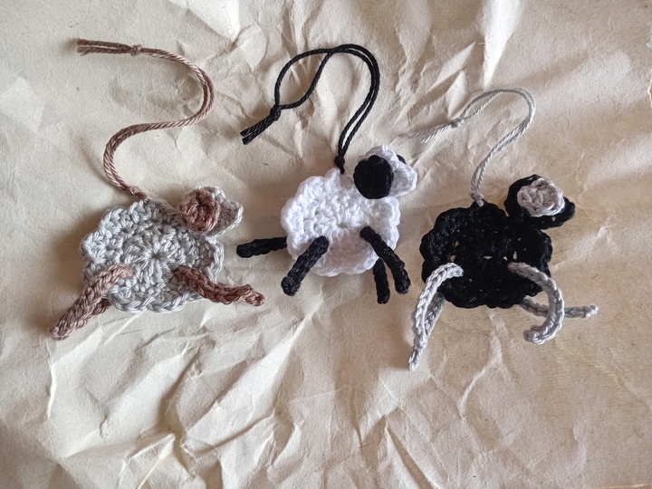 Fröhliche Lämmchen Osterdeko/Frühlingsdeko schnell häkeln, Anleitung PDF