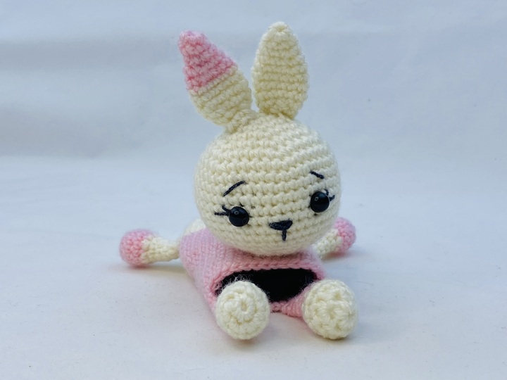 Häkelanleitung Hase Schlüsseletui, Amigurumi Schlüsselanhänger Kaninchen,