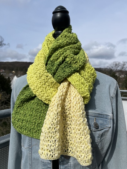 Schal Mad Pearls - Häkelanleitung trendiger Sommerschal