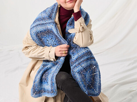 SCHAL GILLA … AUS 6 GRANNYS GEÄKELT