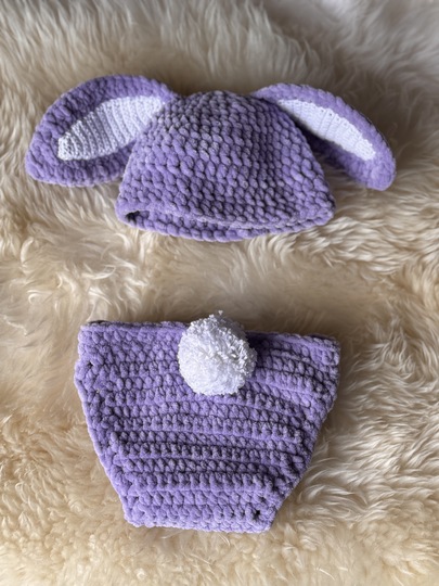 Süße Häkelanleitung für ein zauberhaftes Osteroutfit