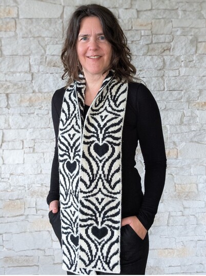 Skinny scarf "Zebra Style" - double knitting pattern