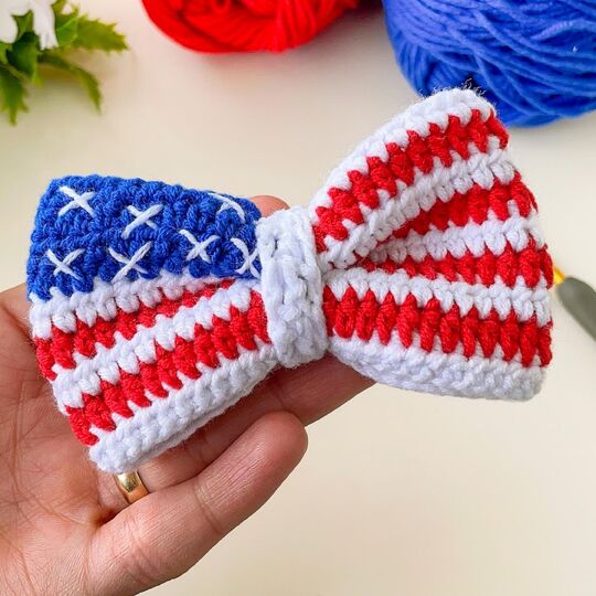 Crochet American Flag Bow Pattern PDF – USA Hair Bow & Cup Cozy Tutorial