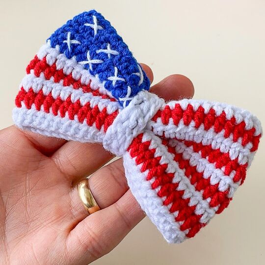 Crochet American Flag Bow Pattern PDF – USA Hair Bow & Cup Cozy Tutorial