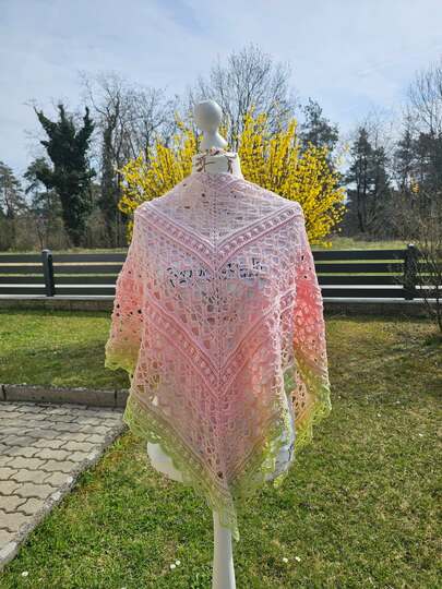 Crochet Pattern Triangular Scarf "Isaia"