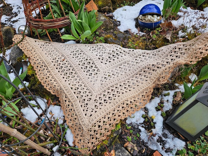Crochet Pattern Triangular Scarf "Isaia"