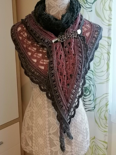 Crochet Pattern Triangular Scarf "Isaia"