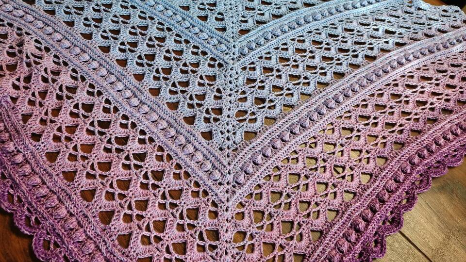 Crochet Pattern Triangular Scarf "Isaia"