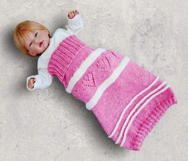 Strickanleitung Schlafsack, Pucksack mit Herzen, bis ca. 1 Jahr    #375
