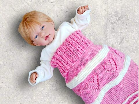 Strickanleitung Schlafsack, Pucksack mit Herzen, bis ca. 1 Jahr    #375