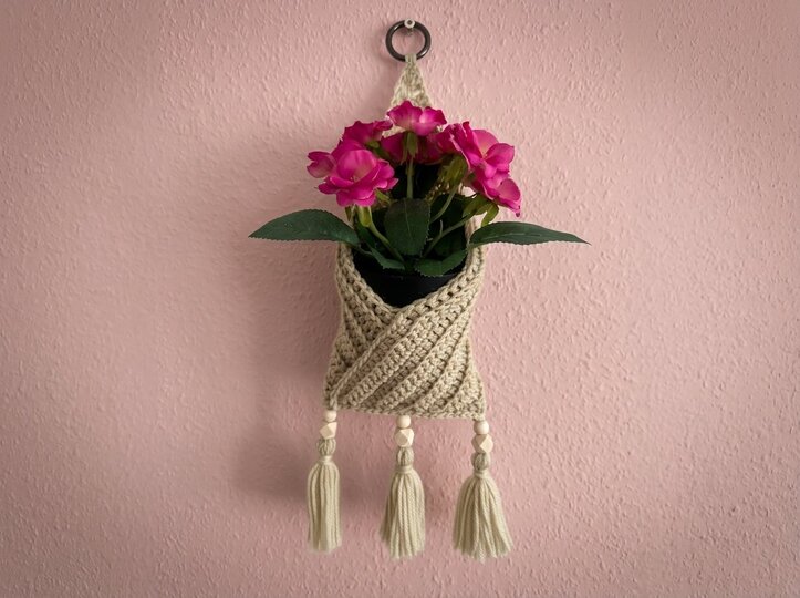 Boho Wall Pocket | Crochet Modern Wall Decor with Tassels