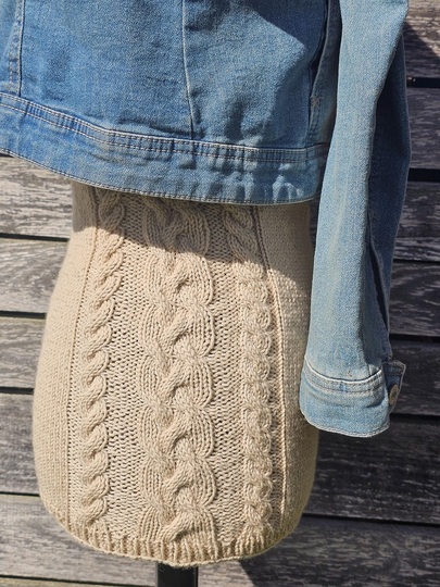 Strickanleitung Hüftschmeichler / Rock Leya