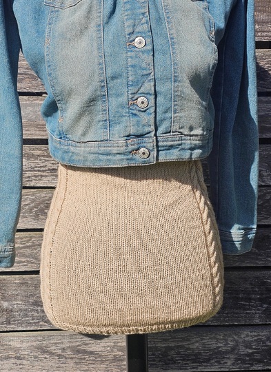 Strickanleitung Hüftschmeichler / Rock Leya