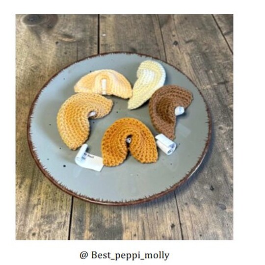 Crochet Pattern Fortune Cookie
