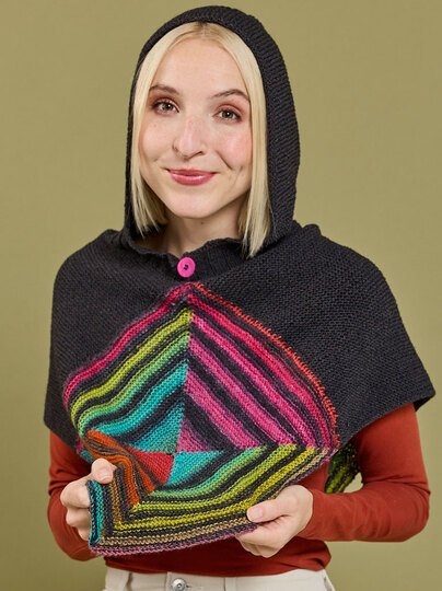 KAPUZENKRAGEN GLISSY, GESTRICKT