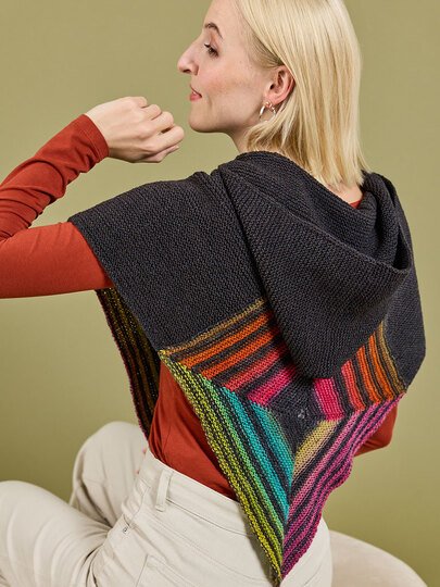 KAPUZENKRAGEN GLISSY, GESTRICKT