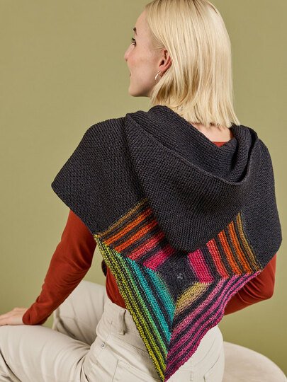 KAPUZENKRAGEN GLISSY, GESTRICKT