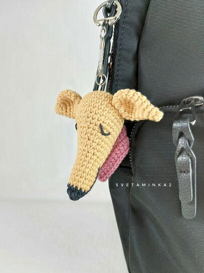 Greyhound Crochet Pattern - Amigurumi Keychain / Charm Dog Head with Scarf
