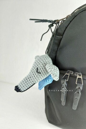 Greyhound Crochet Pattern - Amigurumi Keychain / Charm Dog Head with Scarf