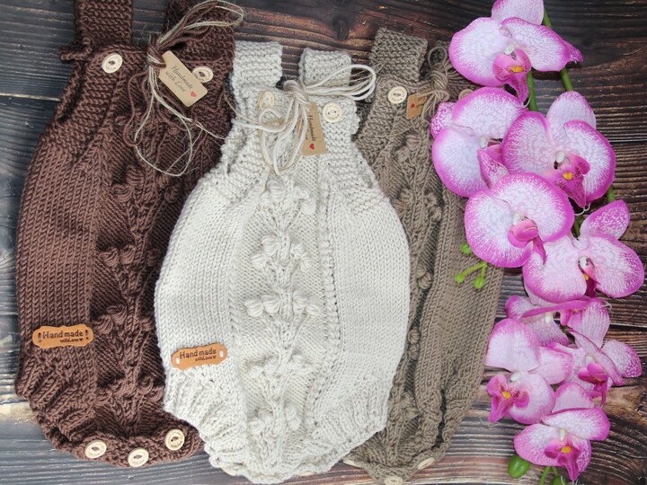 Gestrickter Romper/Body Spielanzug, Größe 1 - 18 Monate No. 014