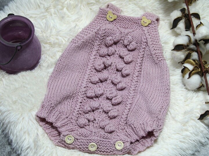 Gestrickter Romper/Body Spielanzug, Größe 1 - 18 Monate No. 014