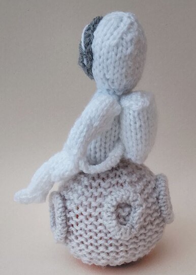 TeaCosyFolk's To the Moon Astronaut Chocolate Orange Cosy Knitting Pattern