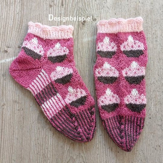 Anleitung Sockenmuster Törtchenliebe, mit mehreren Fäden