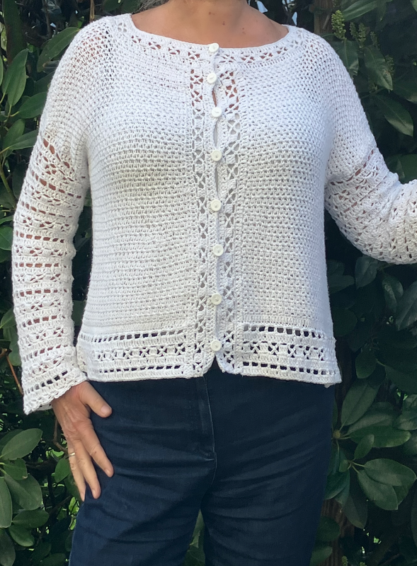 Schlichte Cardigan mit hübschen Borten - Häkelanleitung - Bild 10