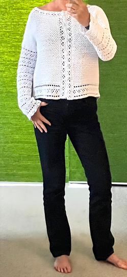 Schlichte Cardigan mit hübschen Borten - Häkelanleitung