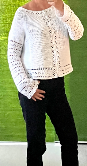 Schlichte Cardigan mit hübschen Borten - Häkelanleitung