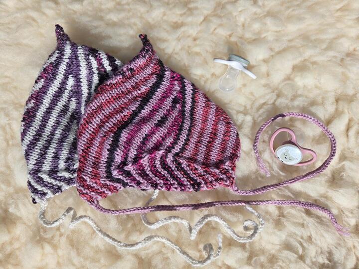 Baby-Wirbelmütze , Strickanleitung