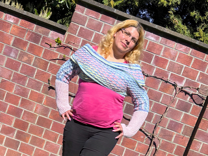 Crochet Pattern Shrug Scarf „Sugarwaves“