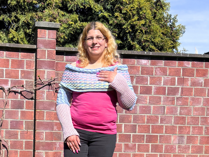 Crochet Pattern Shrug Scarf „Sugarwaves“