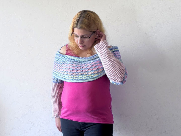 Crochet Pattern Shrug Scarf „Sugarwaves“