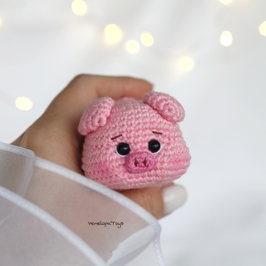 Amigurumi Pig Crochet Pattern