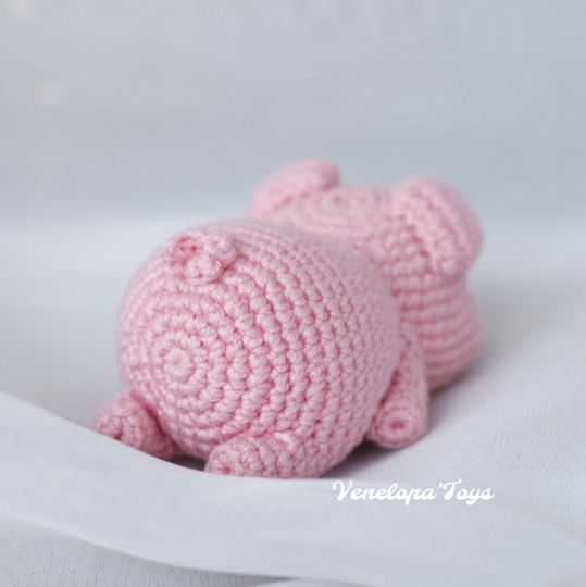 Amigurumi Pig Crochet Pattern