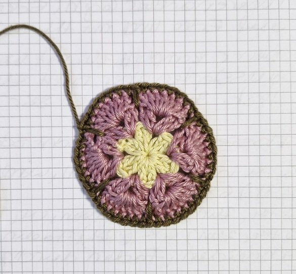 PDF Häkelanleitung Amigurumi African Flower Schildkröte Florentina