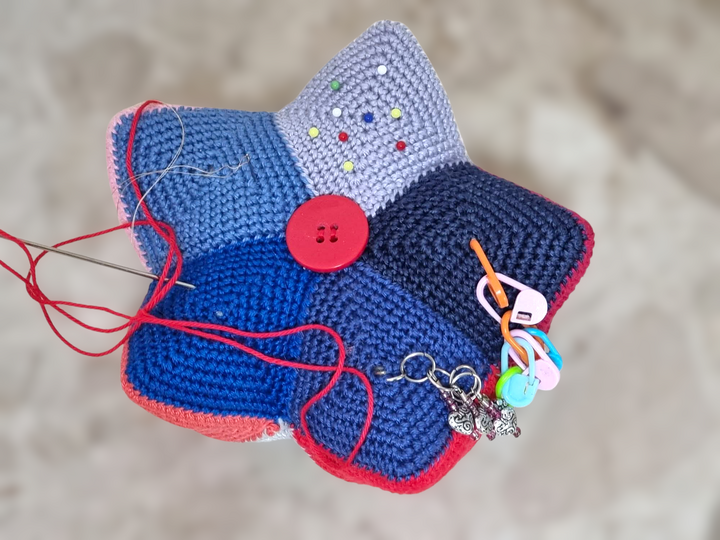 Häkelanleitung Kronen - Nadelkissen