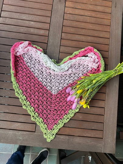 Häkelanleitung Dreieckstuch Fiori