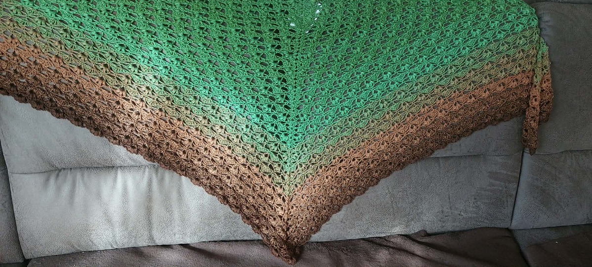 Häkelanleitung Dreieckstuch Fiori