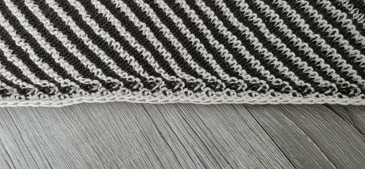 Stier (Sternzeichen) Schattenstricken, Illusionsstricken, Motivtuch